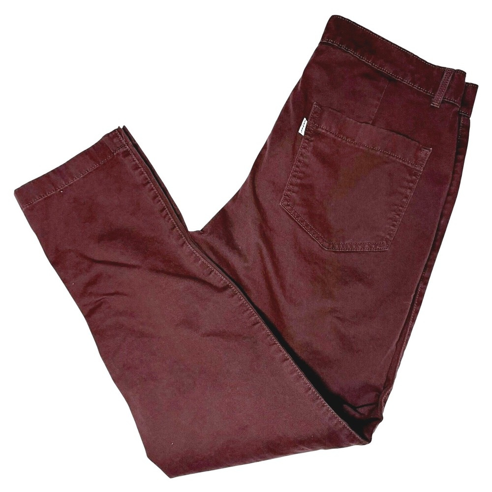Levi's Chino Pants Women 29x28 Burgundy Tapered High Rise Twill Trousers/Jean
